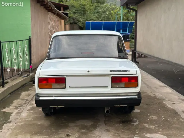 Lada (ВАЗ) 2107 2004 · 1.4 MT