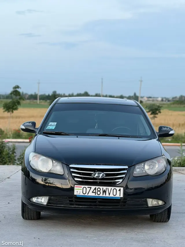 Hyundai Avante 2010 · 1.6 AT