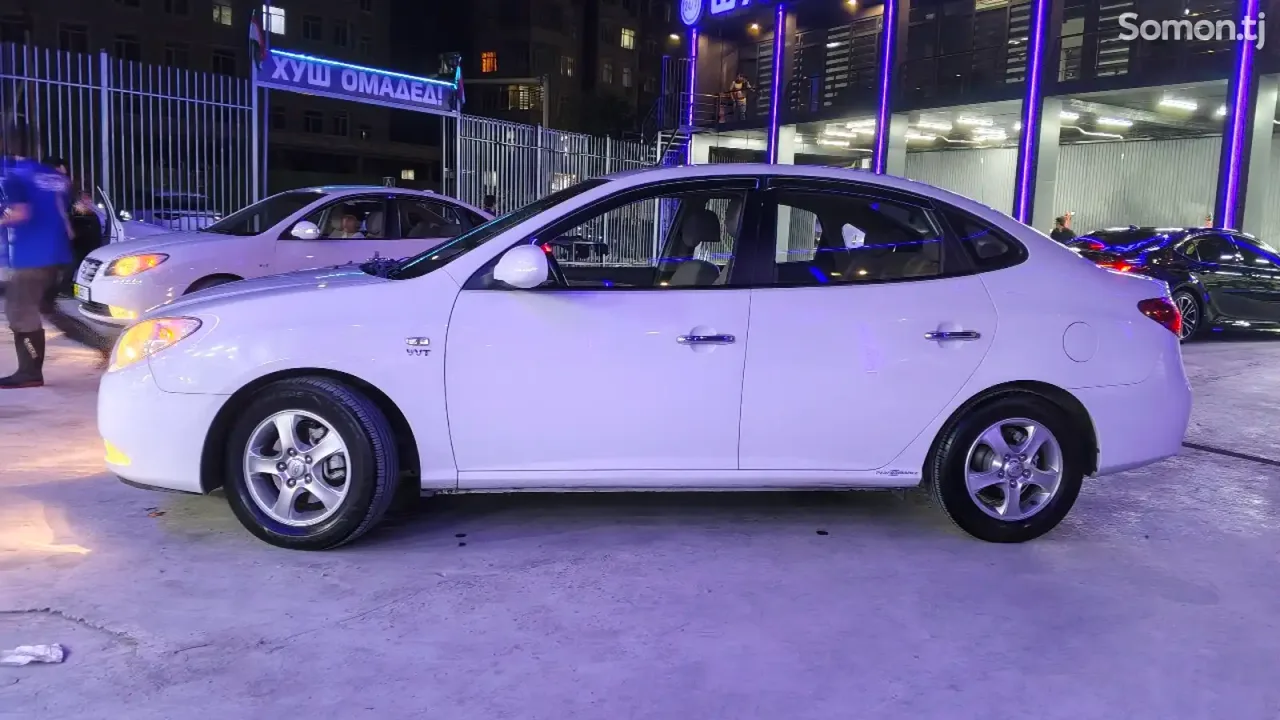 Hyundai Avante 2008 · 1.6 AT