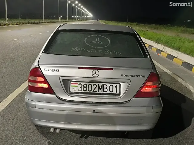 Mercedes-Benz C class 2001 · 2.2 MT