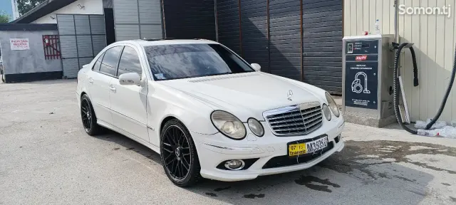 Mercedes-Benz E class 2007 · 3.5 AT