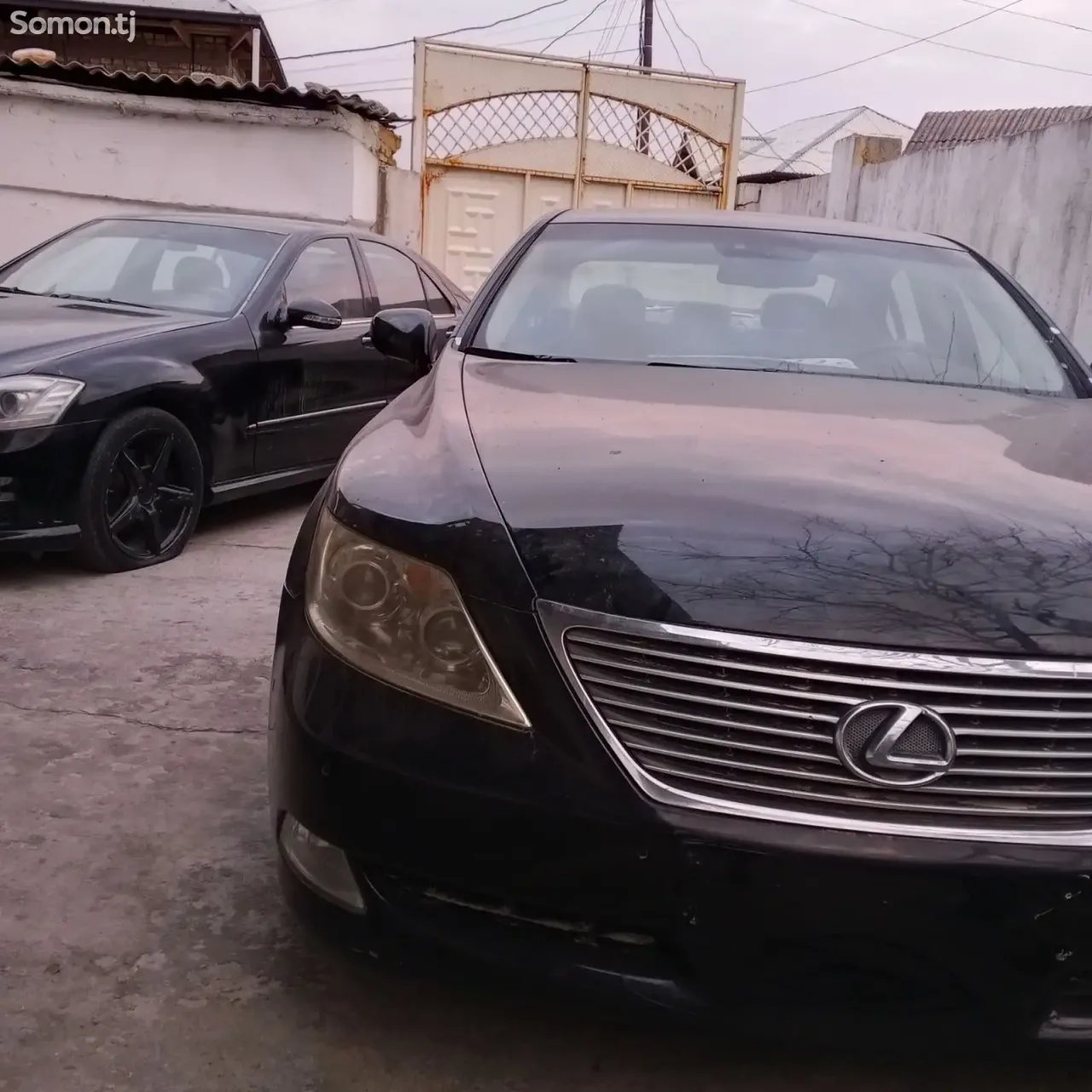Lexus LS series 2008 · 4.6 AT