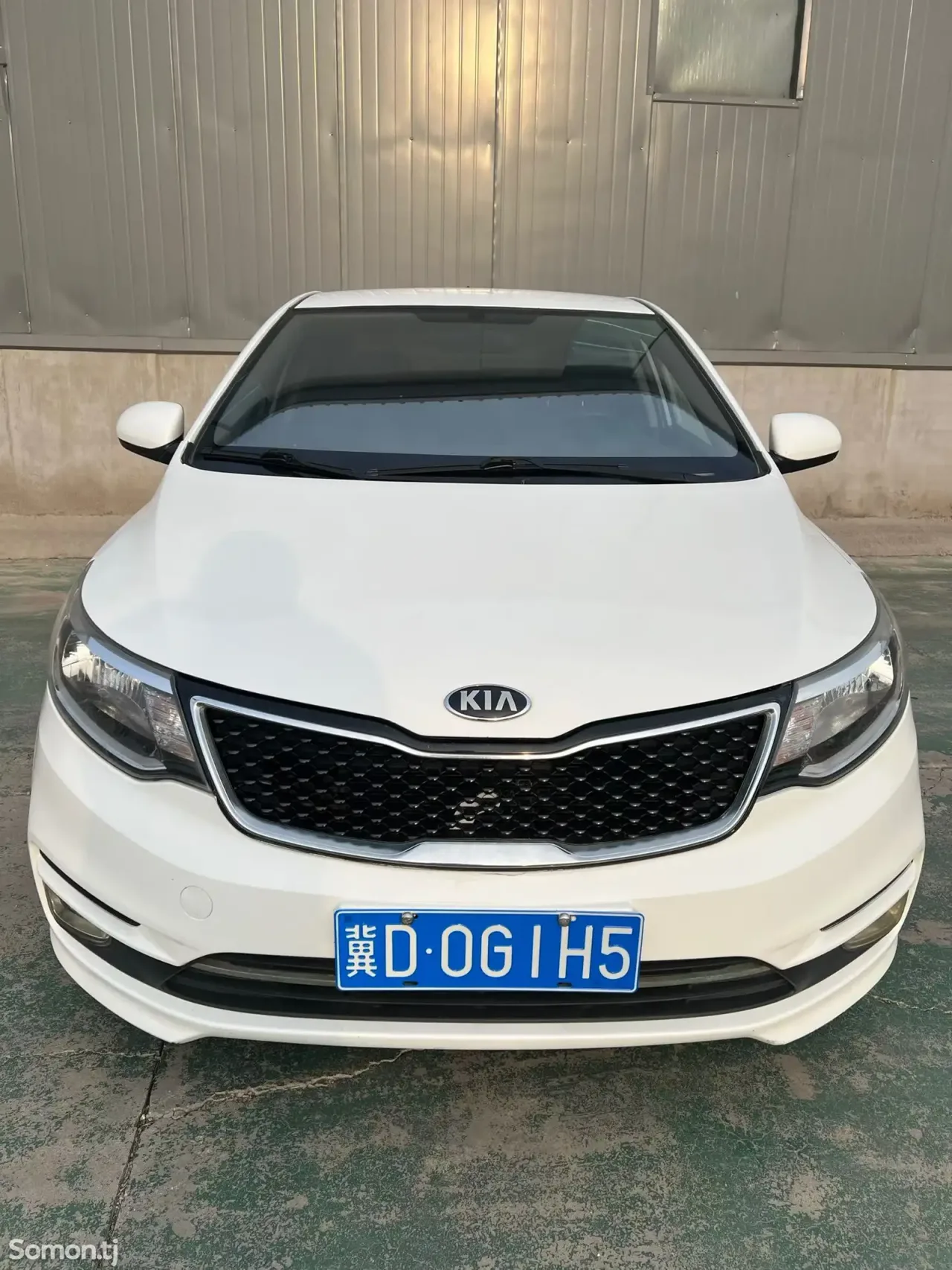 Kia K2 2016 · 1.4 AT