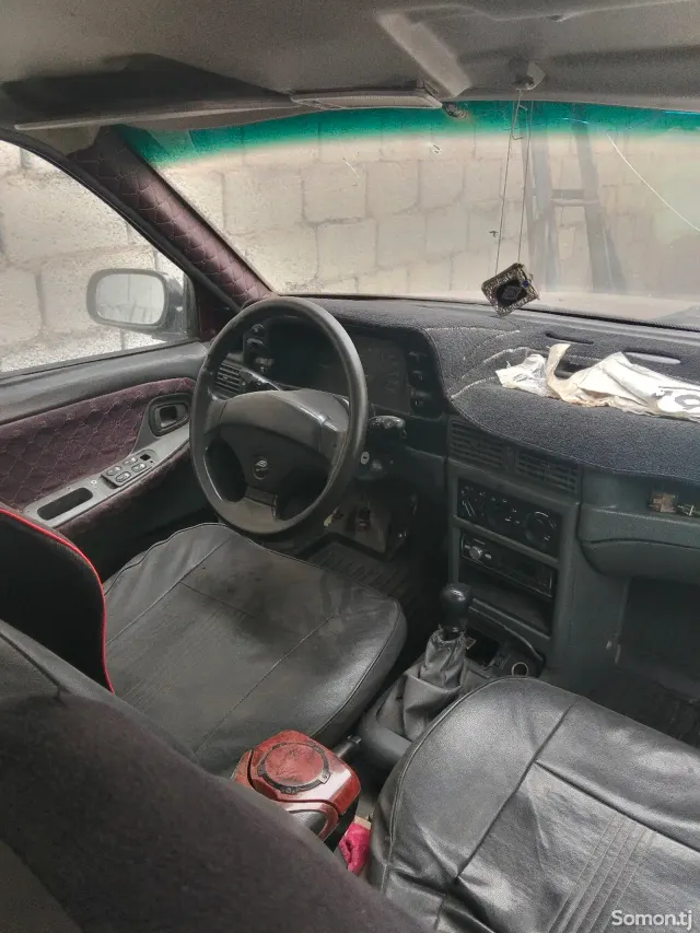 Daewoo Nexia 1997 · MT
