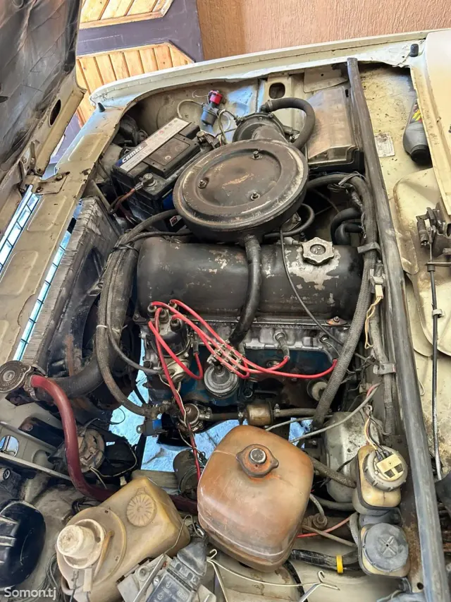 Lada (ВАЗ) 2107 1985 · 1.3 MT