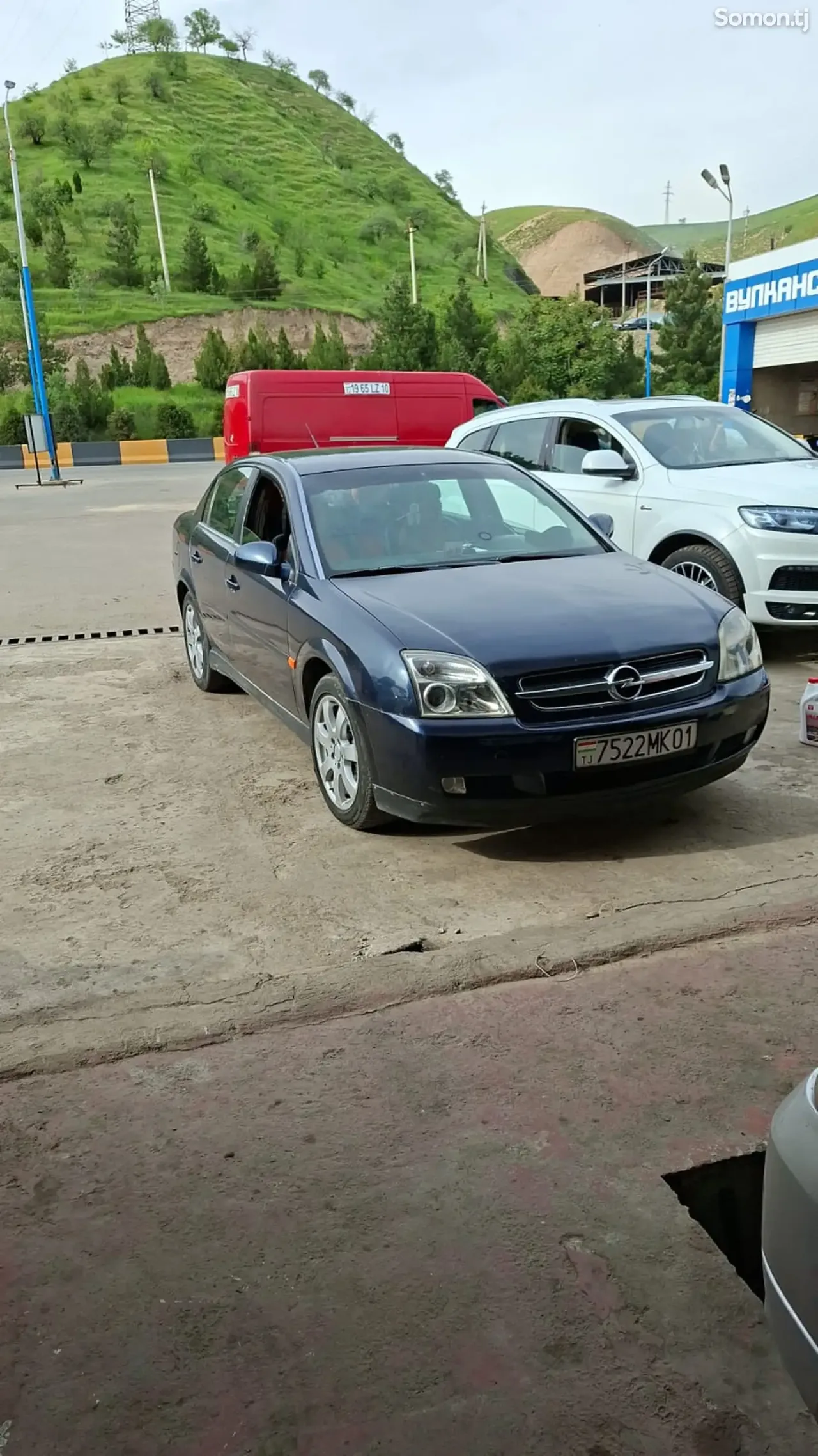 Opel Vectra C 2004 · 2.2 AT