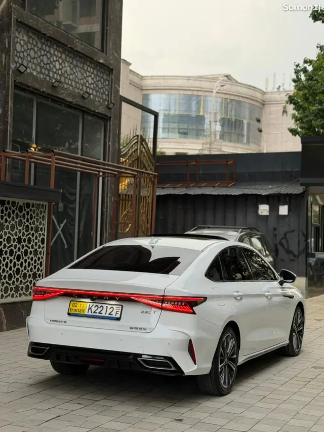 Chery Arrizo 8 2024 · 1.6 AT