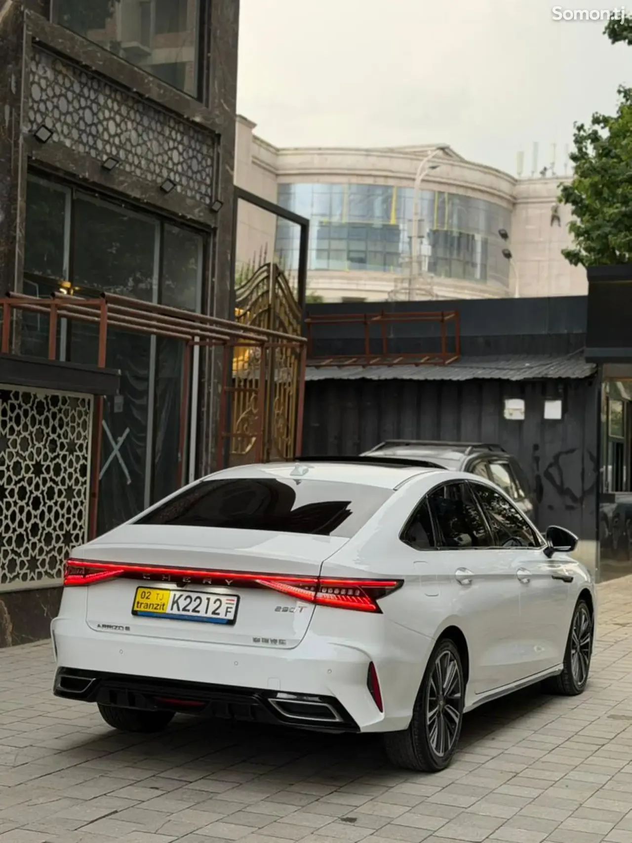 Chery Arrizo 8 2024 · 1.6 AT