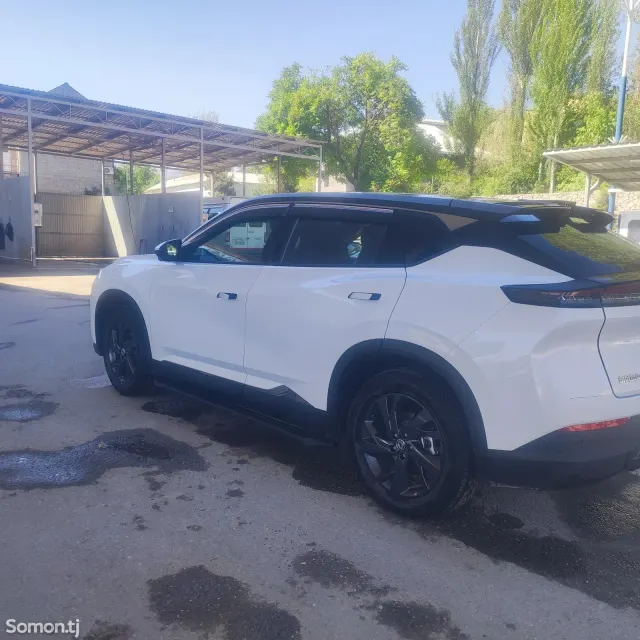 Dongfeng L7 2025 · AT