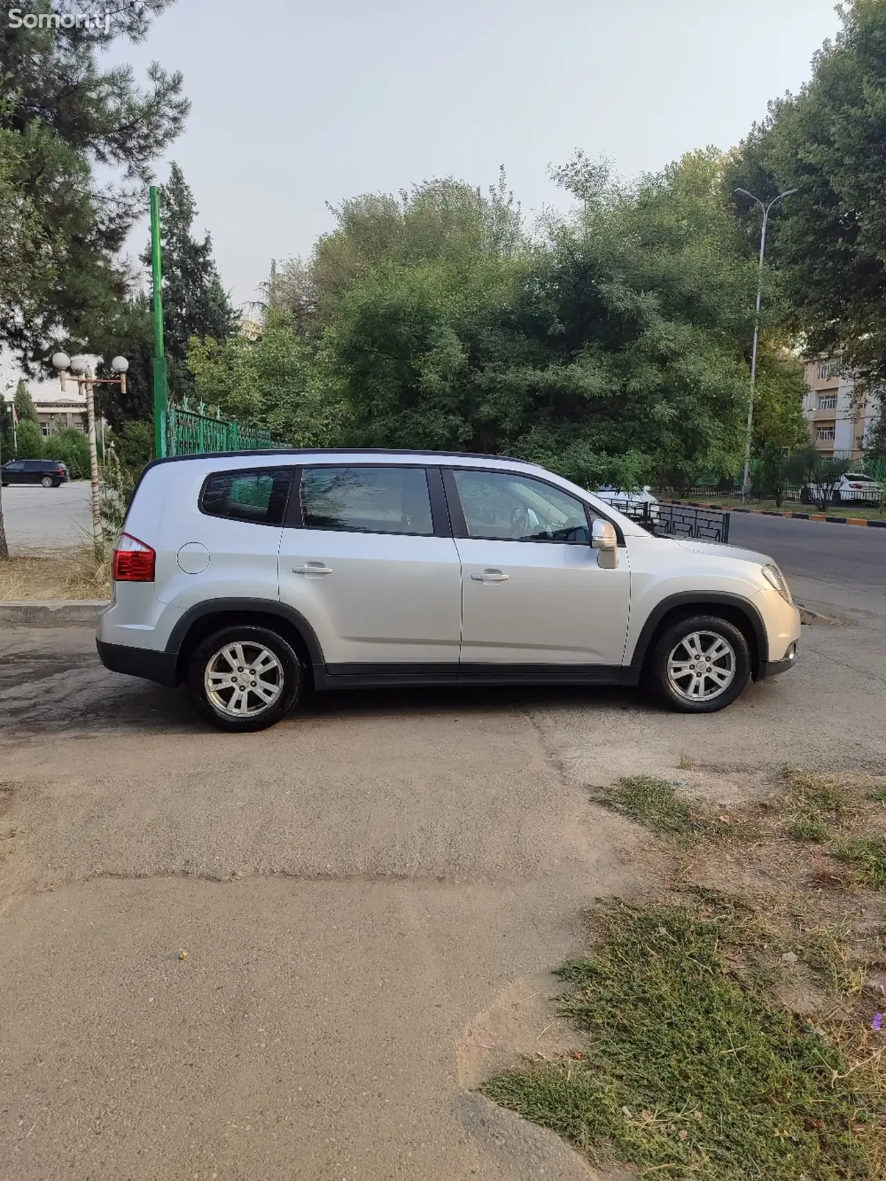 Chevrolet Orlando 2014 · 2.0 AT