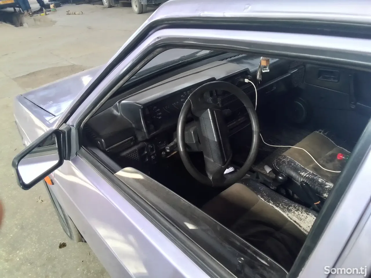Lada (ВАЗ) 2109 2001 · 1.6 MT