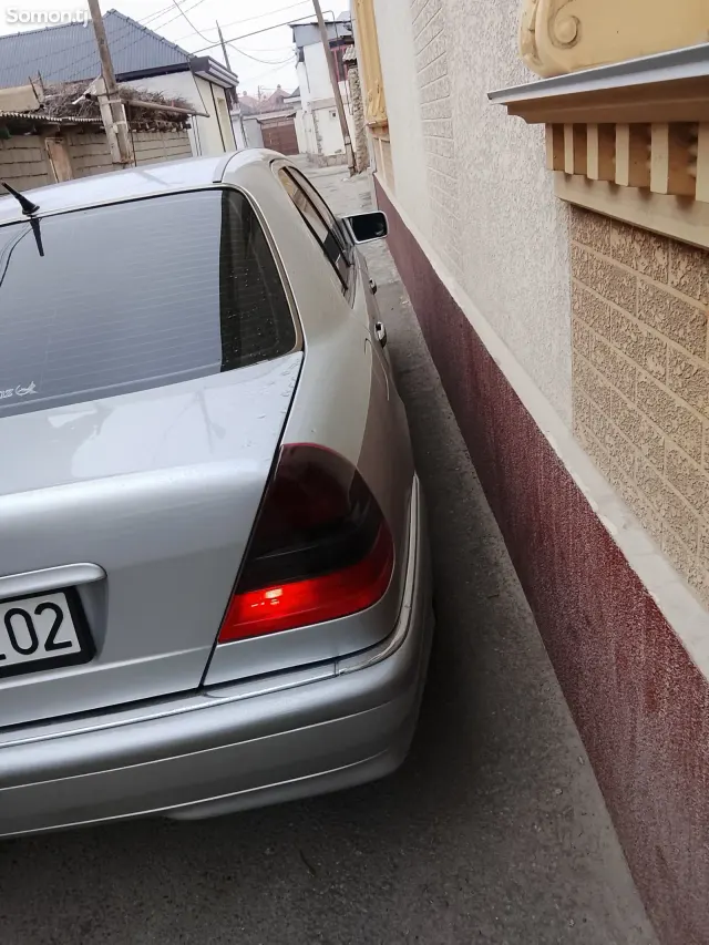 Mercedes-Benz C class 1999 · 2.8 AT
