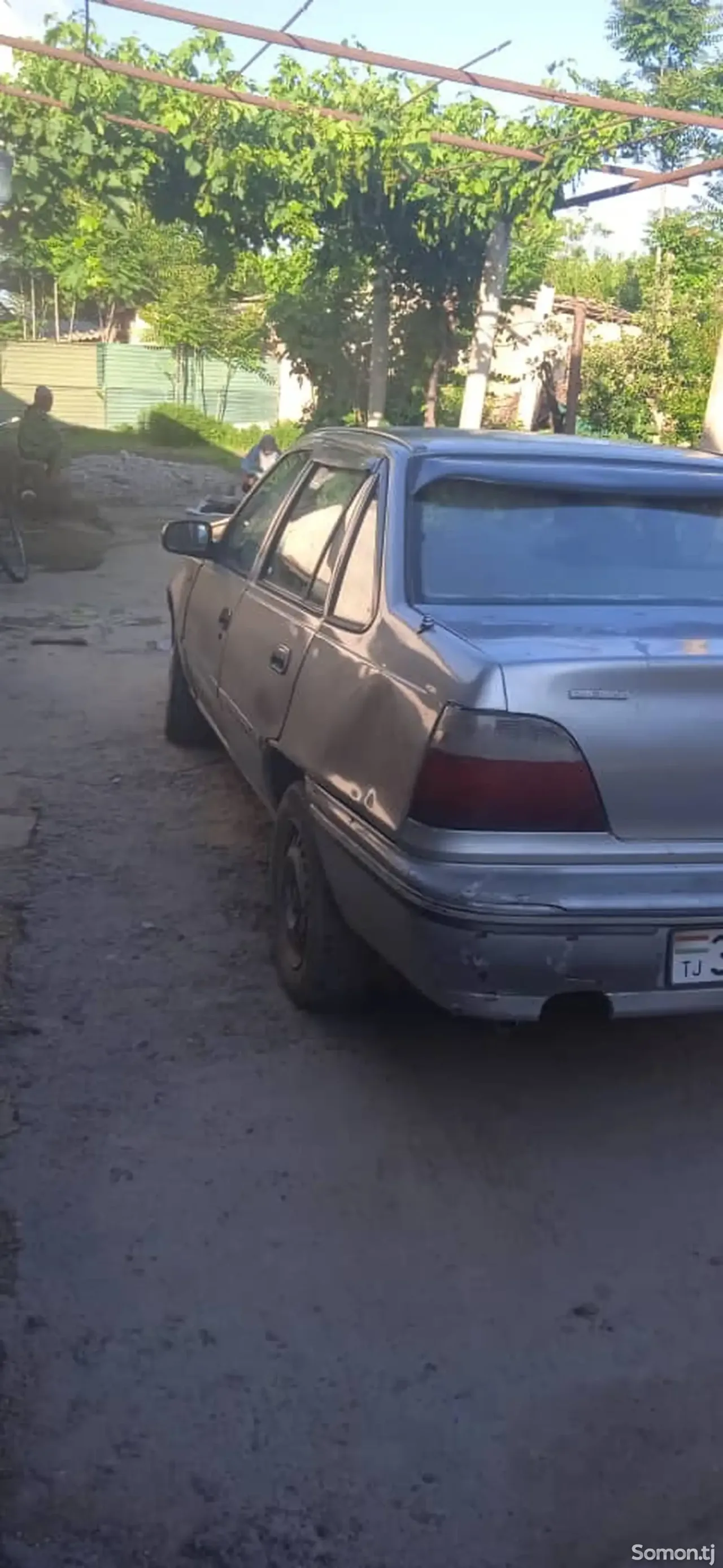 Daewoo Nexia 1995 · 1.6 MT