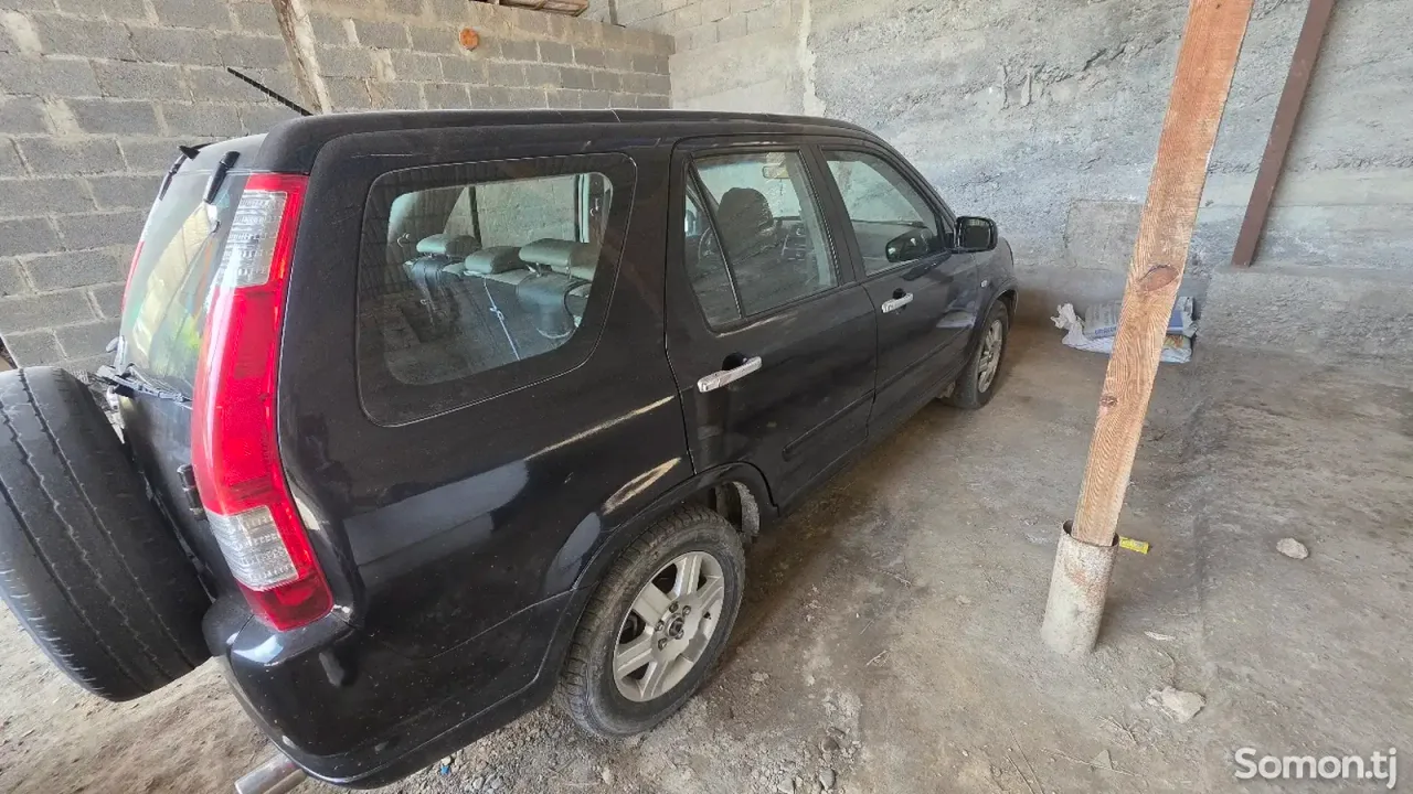 Honda CR-V 2004 · 2.4 AT
