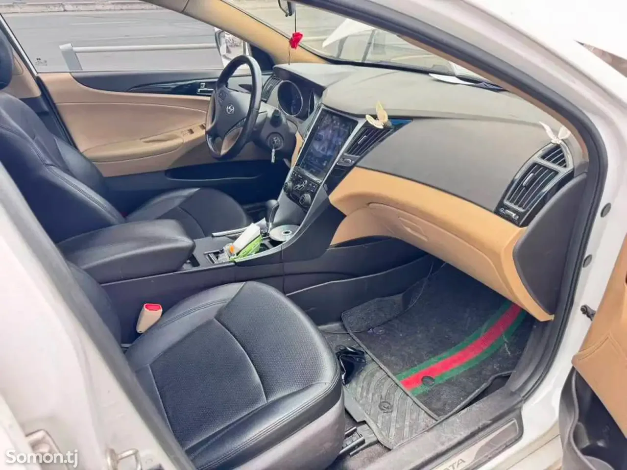 Hyundai Sonata 2016 · 2.0 AT