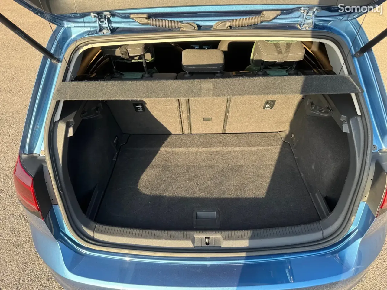 Volkswagen Golf 2015 · 2.0 AT