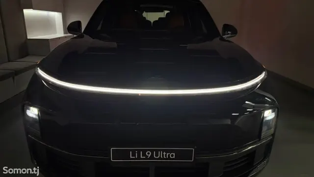Li Auto (Lixiang) L9 2025 · 1.5 AT