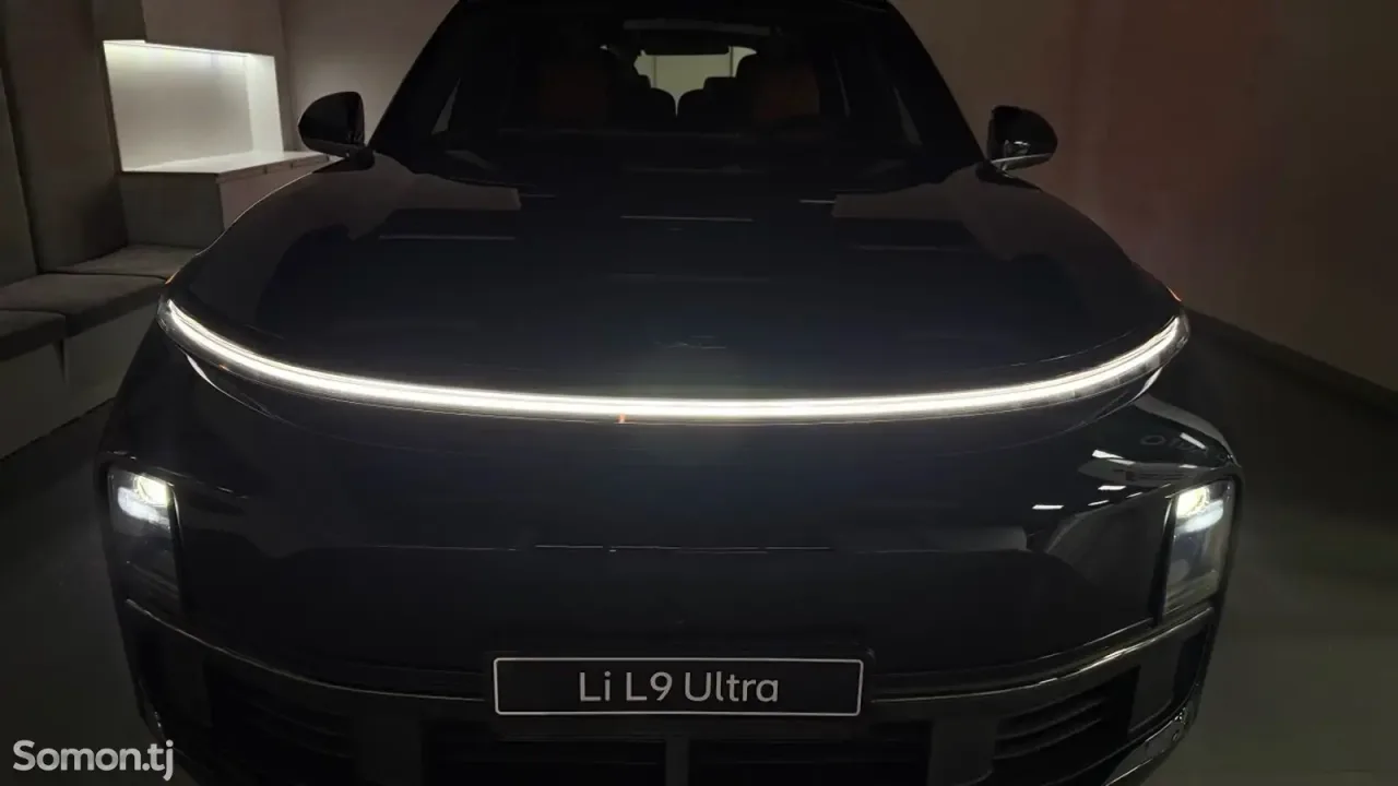 Li Auto (Lixiang) L9 2025 · 1.5 AT