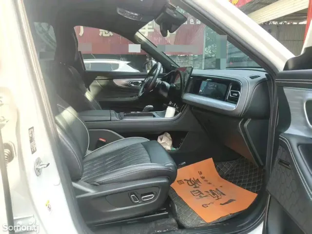 GAC Trumpchi GS8 2022 · 2.0 AT
