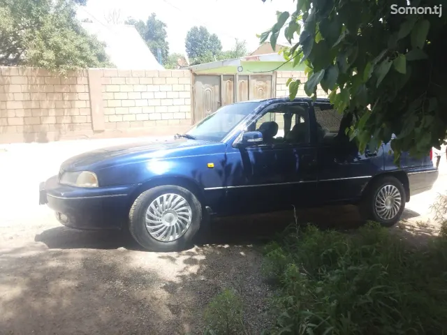 Daewoo Nexia 1996 · 1.6 MT