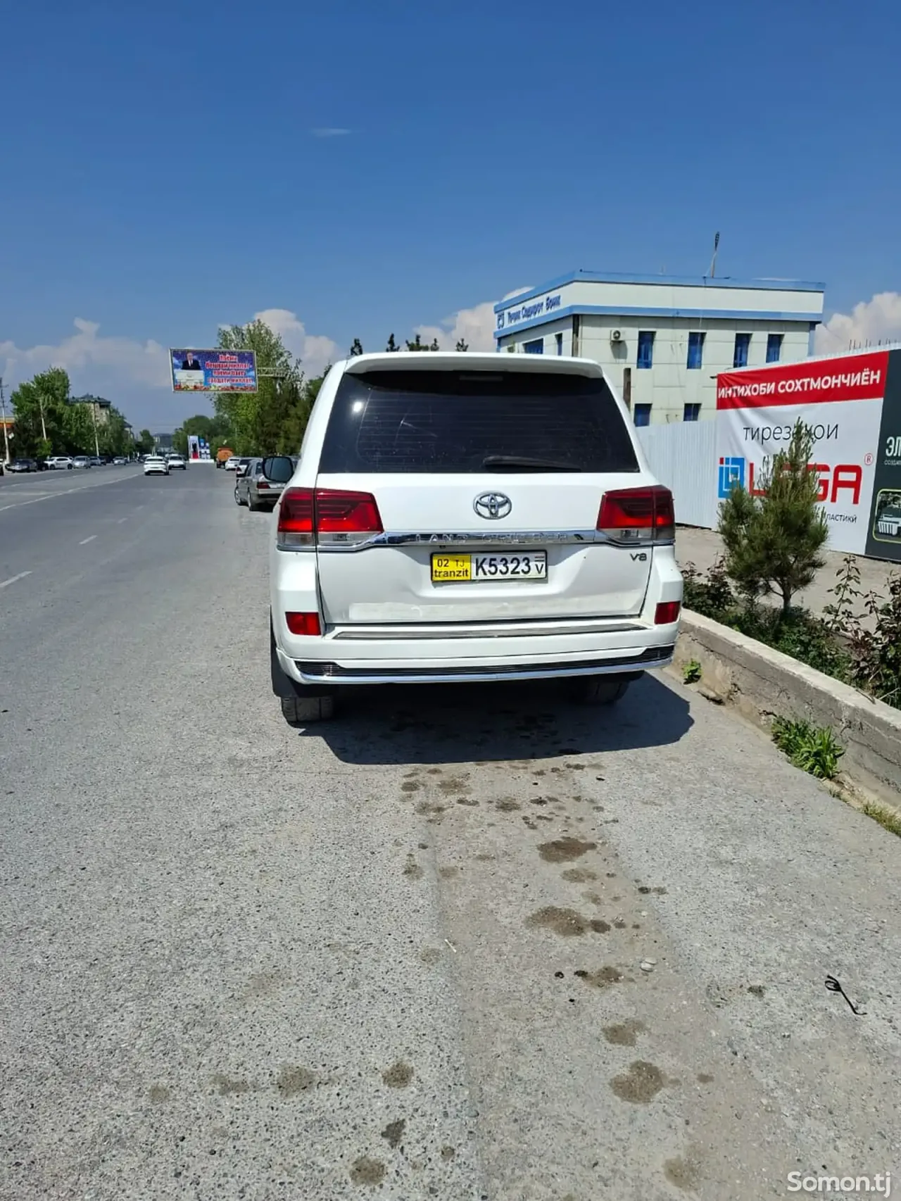 Toyota Land Cruiser Prado 2011 · 4.7 AT