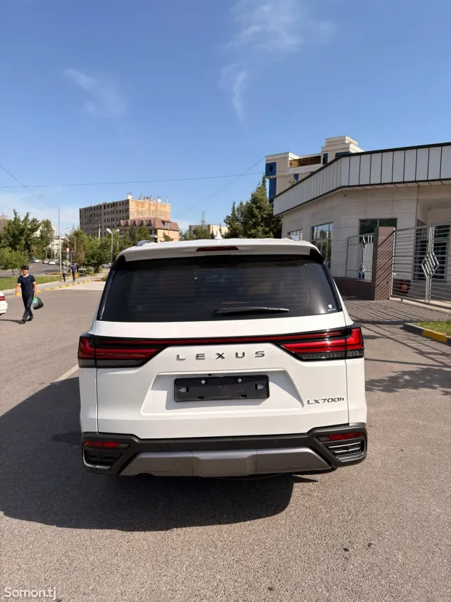 Lexus LX series 2025 · 3.5 AT