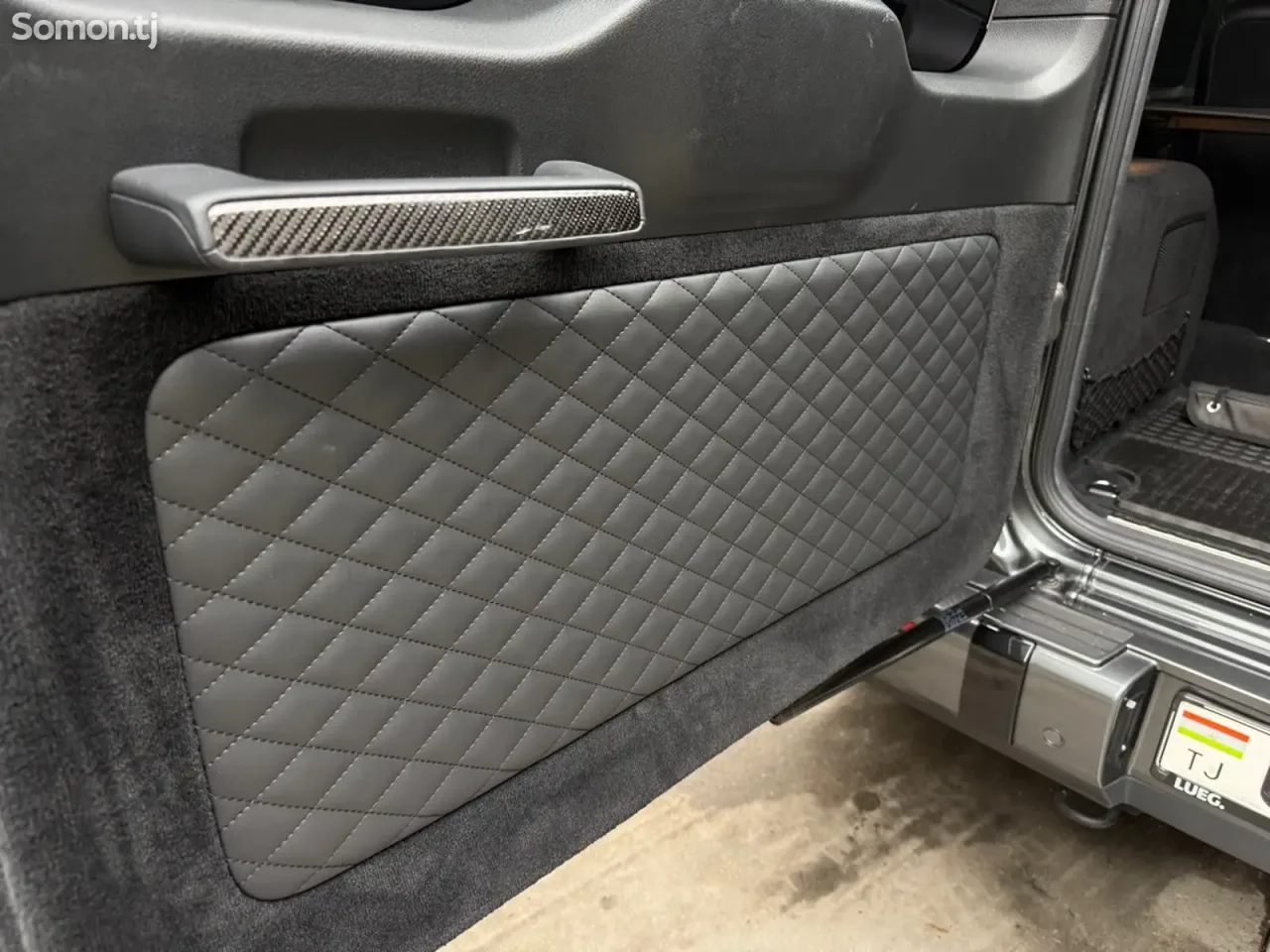 Mercedes-Benz G class 2022 · 6.3 AT