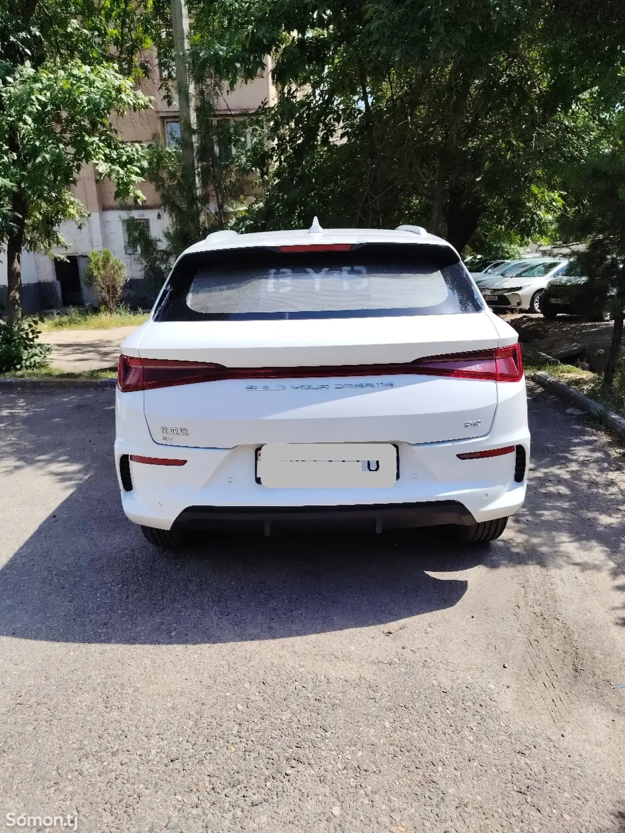 BYD E2 2024 · AT