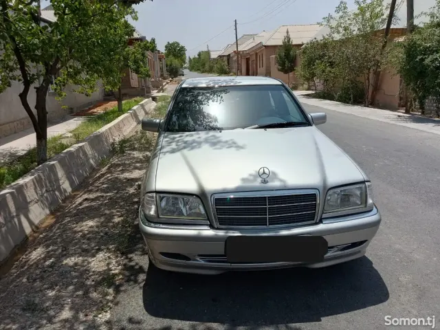 Mercedes-Benz C class 1999 · 1.8 AT