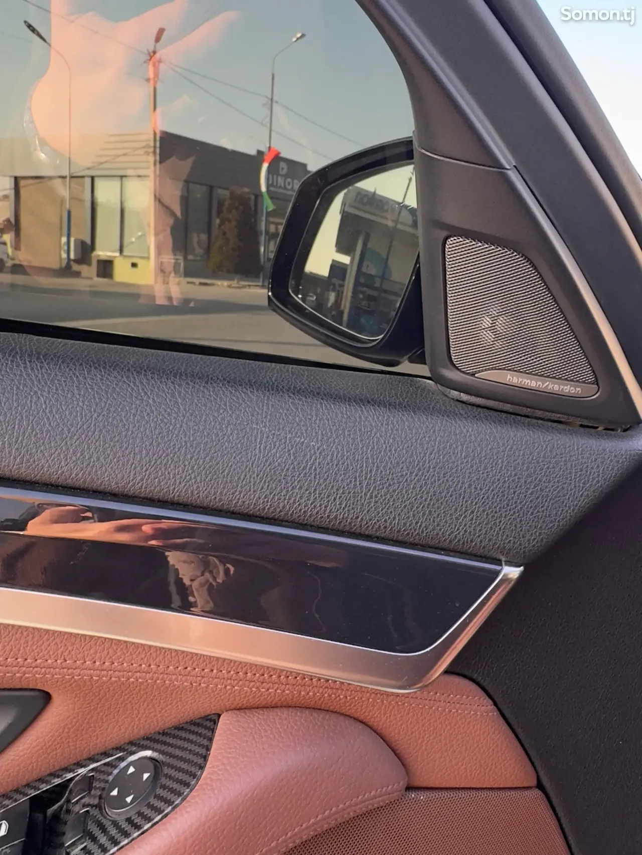 BMW 5 series 2016 · 3.0 AT