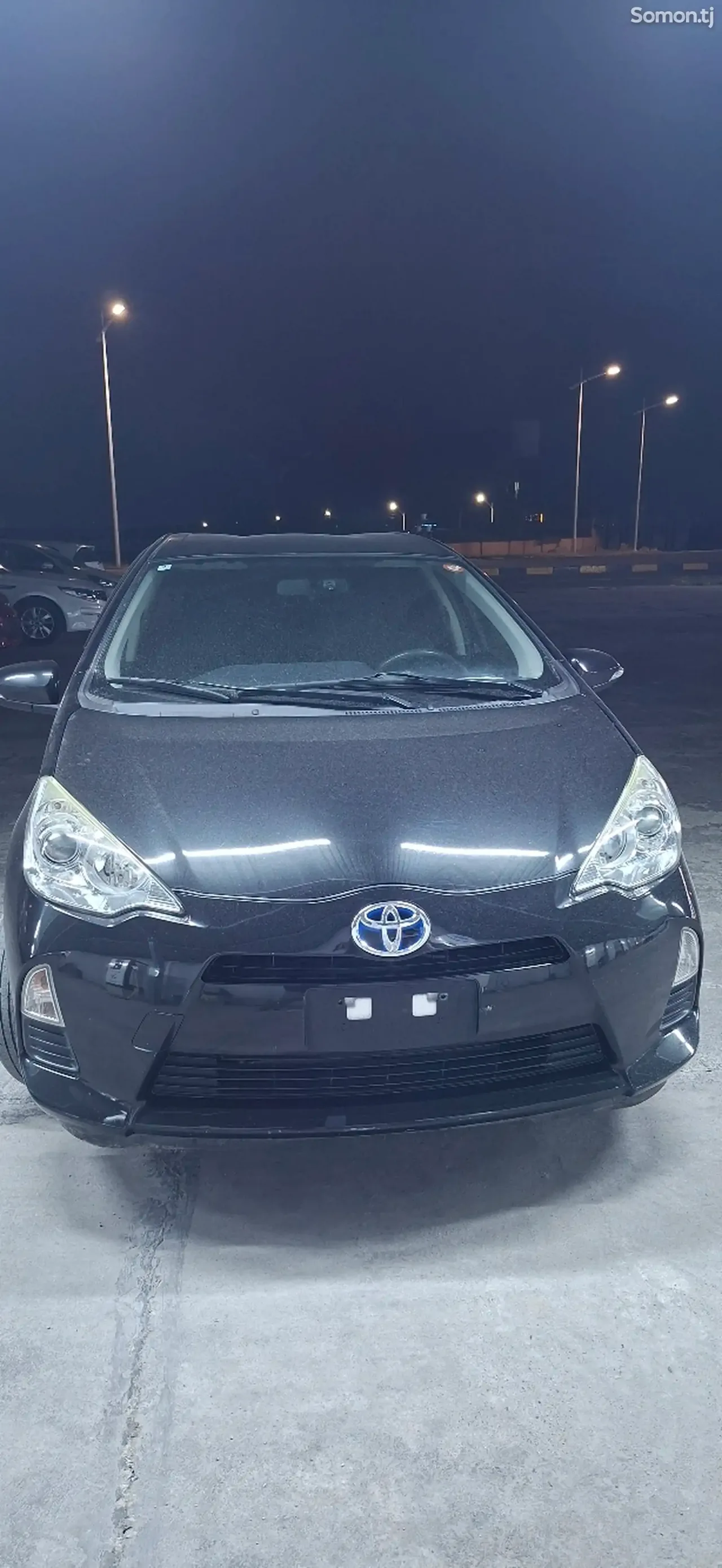 Toyota Aqua 2014 · 1.5 AT
