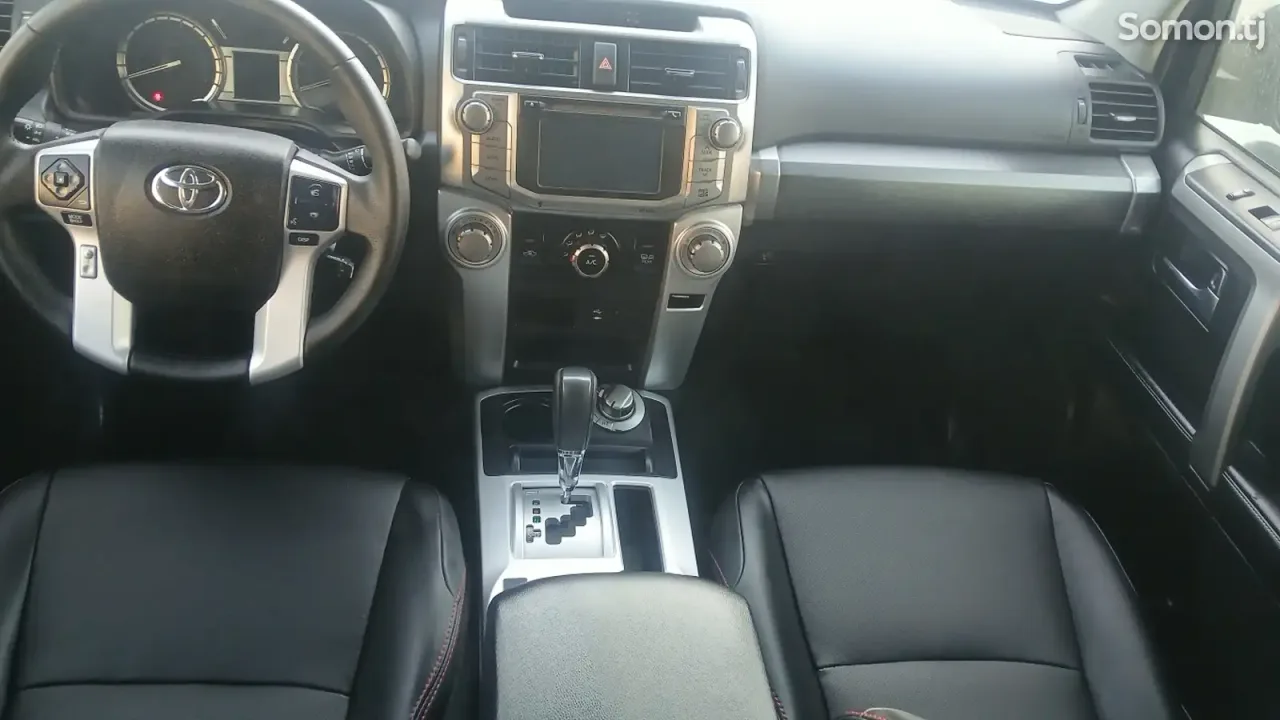 Toyota 4Runner 2015 · 4.0 AT