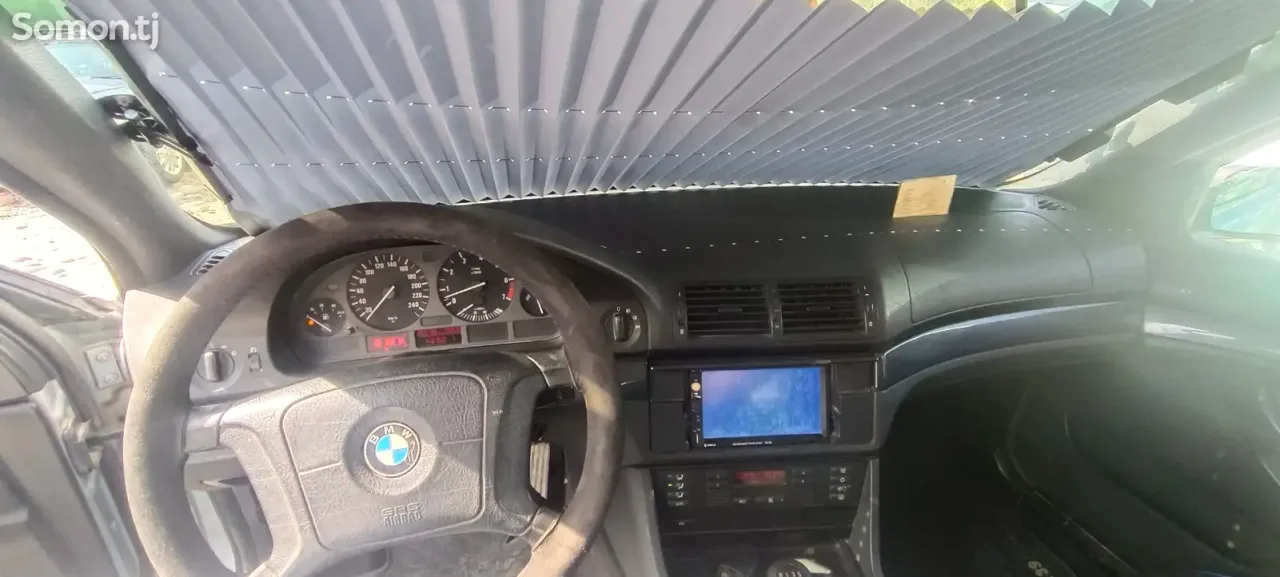 BMW 5 series 1998 · 2.5 MT