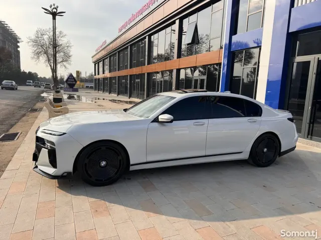 BMW 7 series 2017 · 3.0 AT