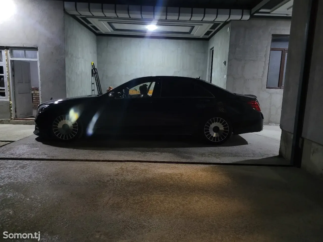 Mercedes-Benz S class 2007 · 5.5 AT
