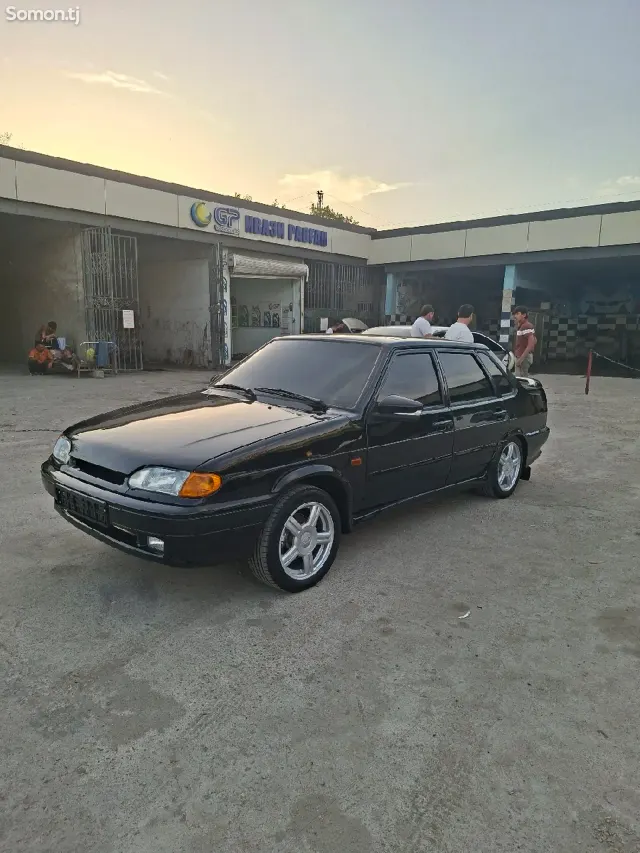 Lada (ВАЗ) 2115 2011 · 1.7 MT