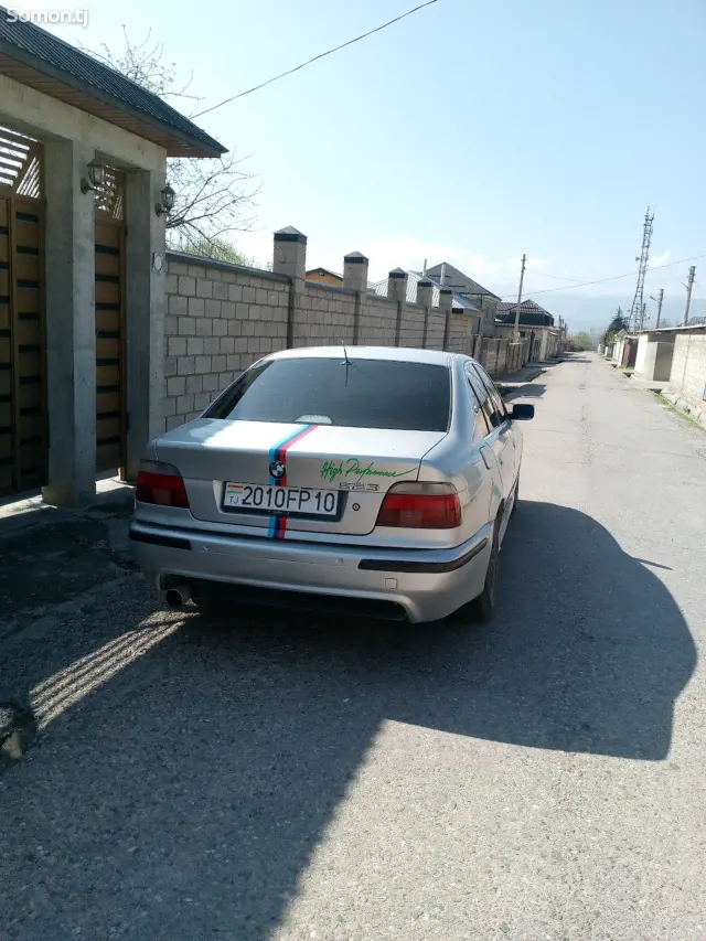 BMW 5 series 1999 · 2.8 AT