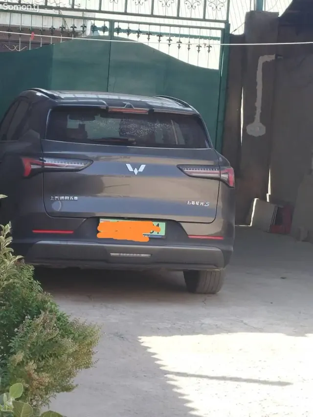 Wuling Starlight 2025 · AT