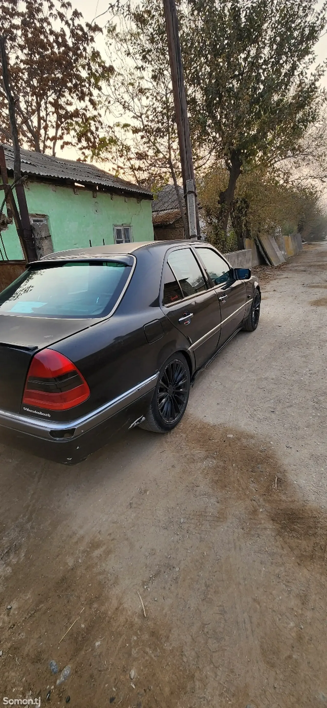 Mercedes-Benz C class 1996 · 2.0 MT