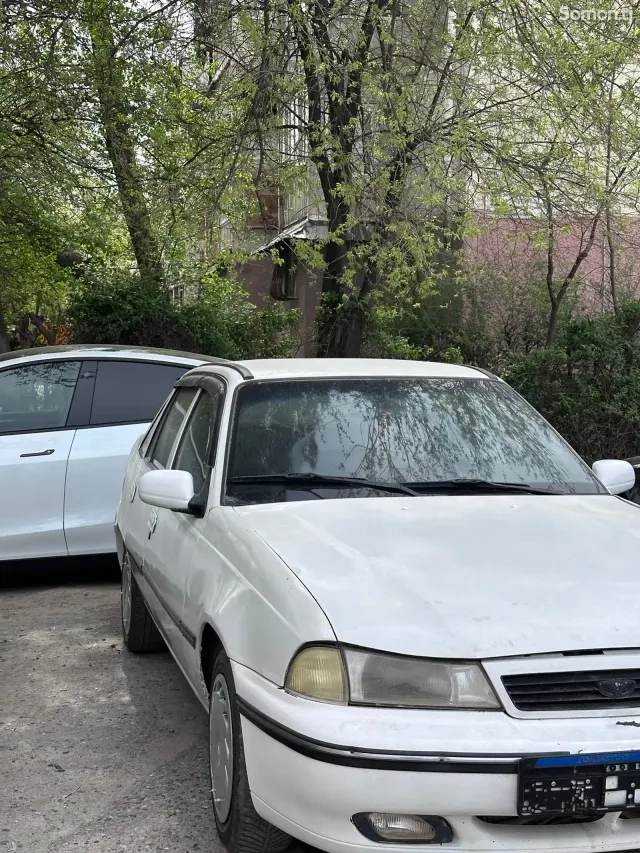 Daewoo Nexia 1996 · 1.6 MT