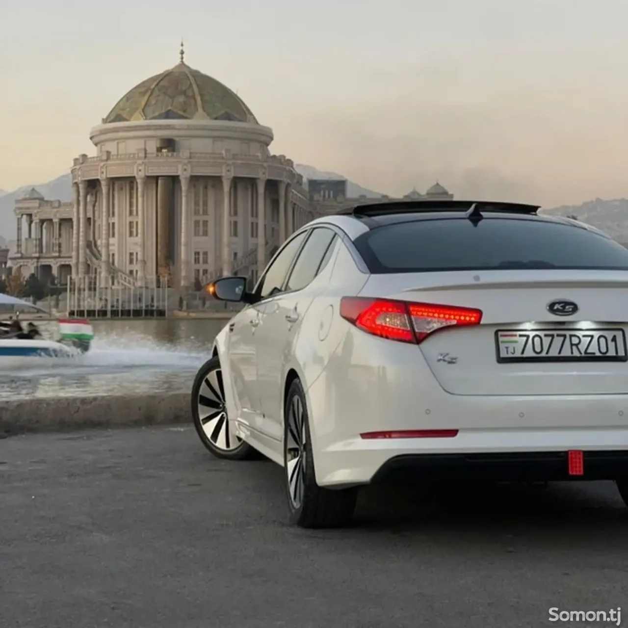Kia K5 2012 · 2.0 AT