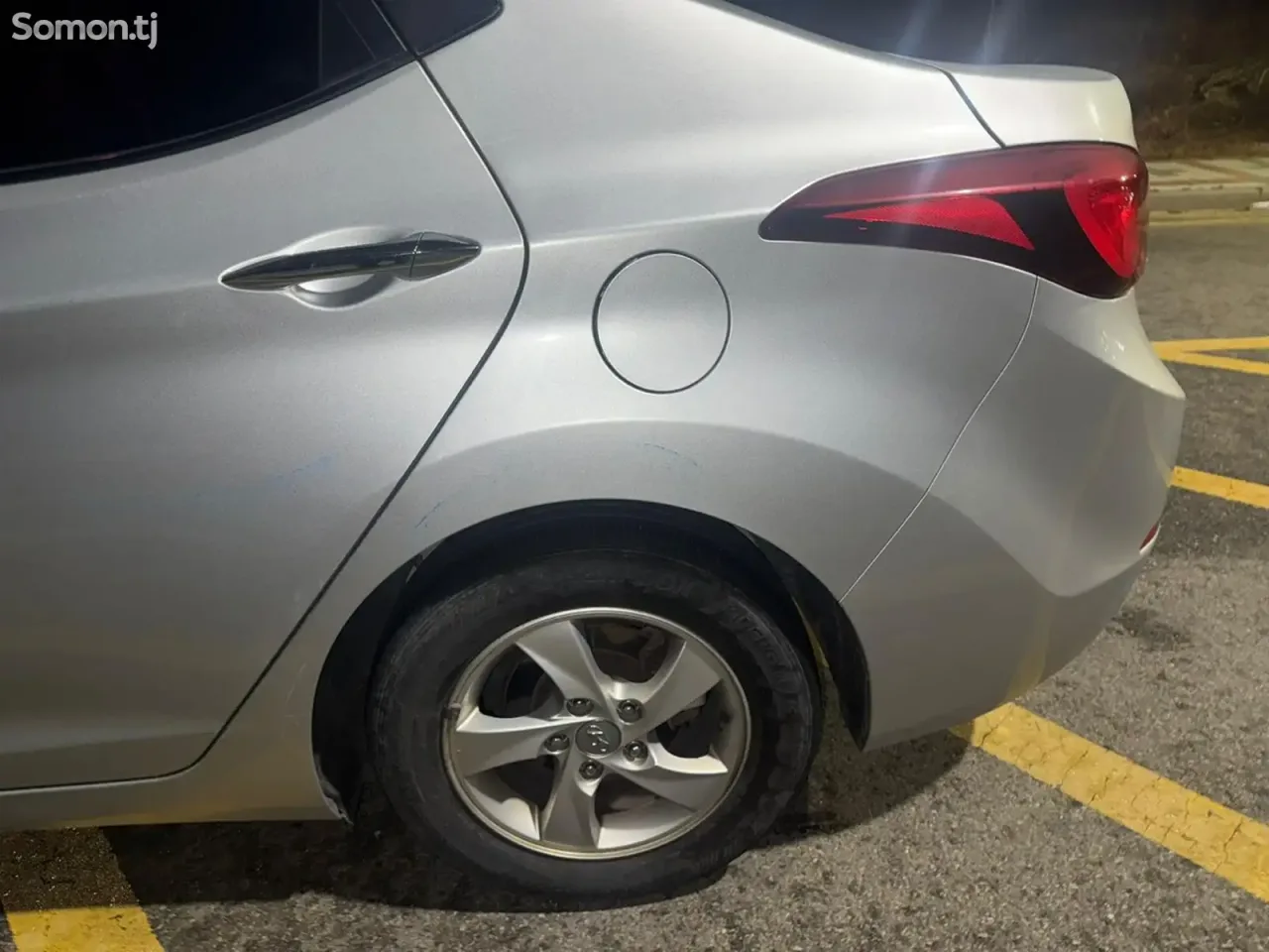 Hyundai Avante 2014 · 1.6 AT