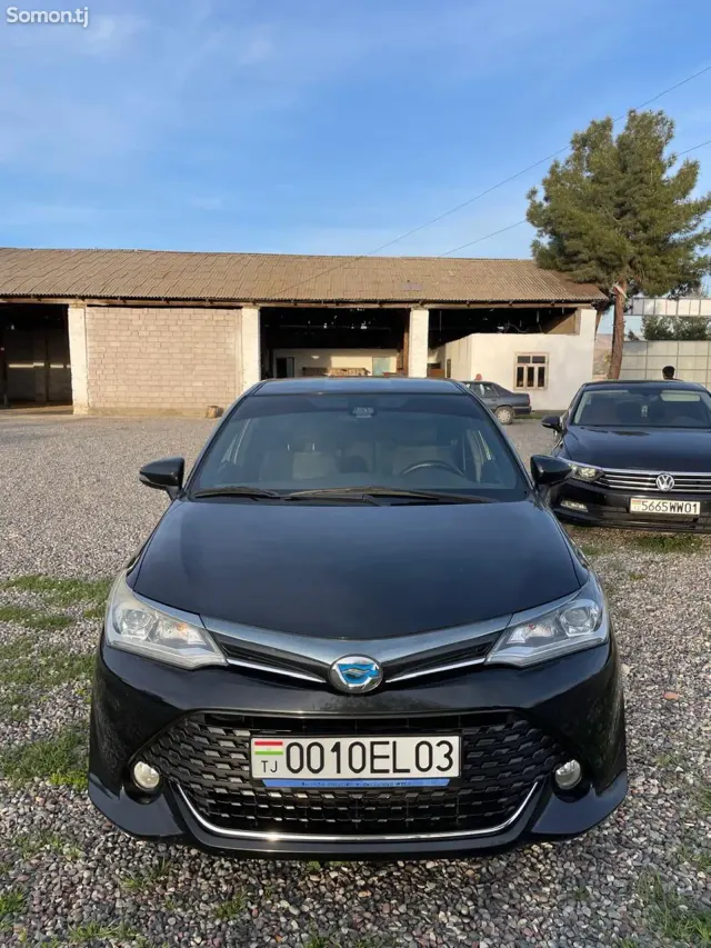 Toyota Fielder 2017 · 1.8 AT