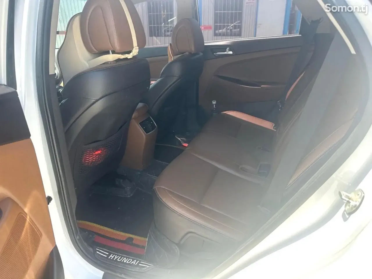 Hyundai Tucson 2016 · 1.6 AT