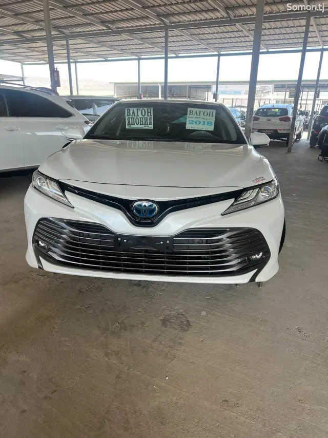 Toyota Camry 2018 · 2.5 AT