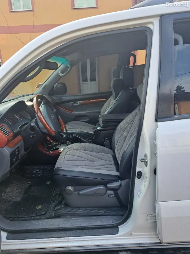 Toyota Land Cruiser Prado 2007 · 4.0 AT