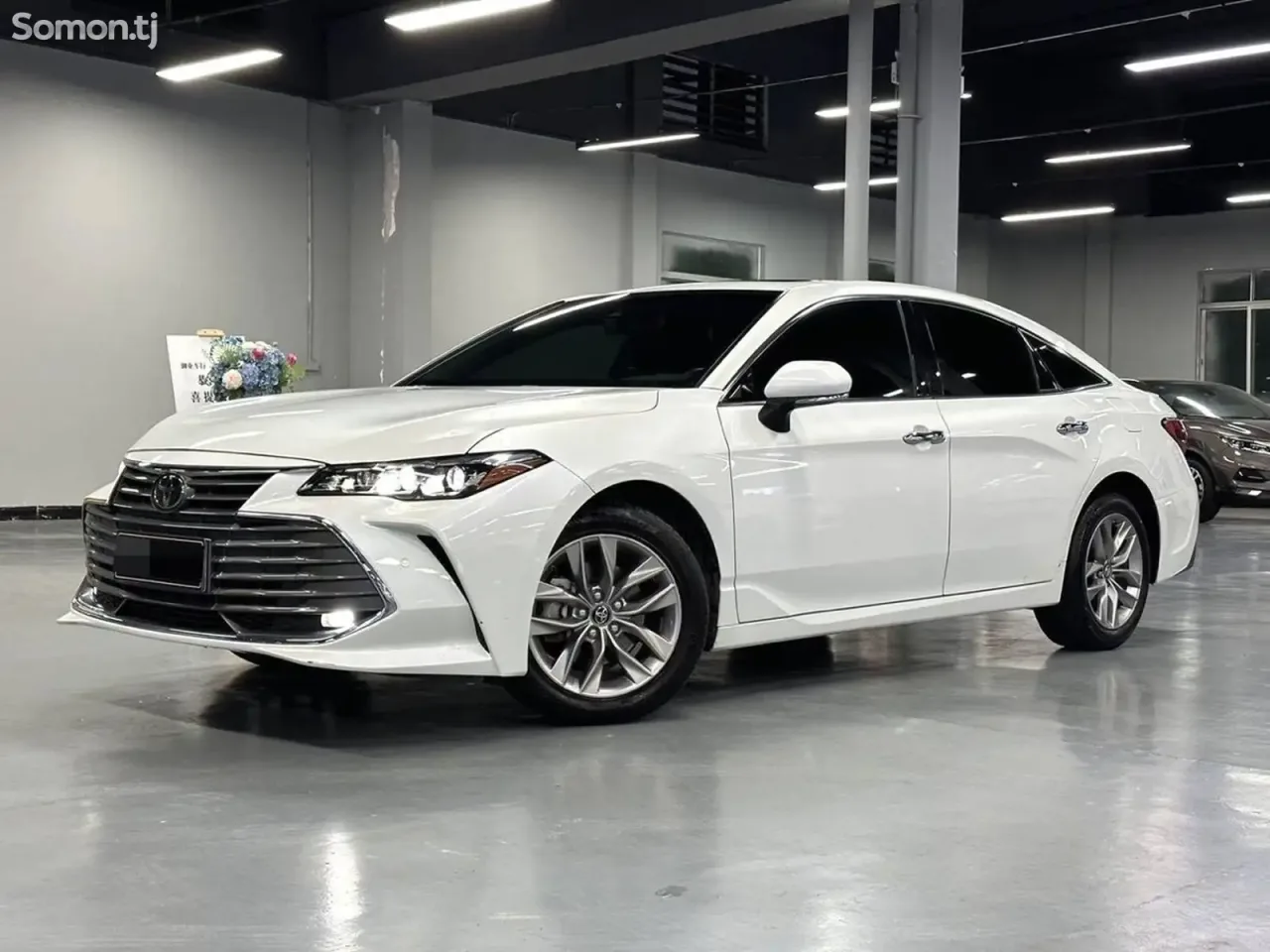 Toyota Avalon 2021 · 2.5 AT