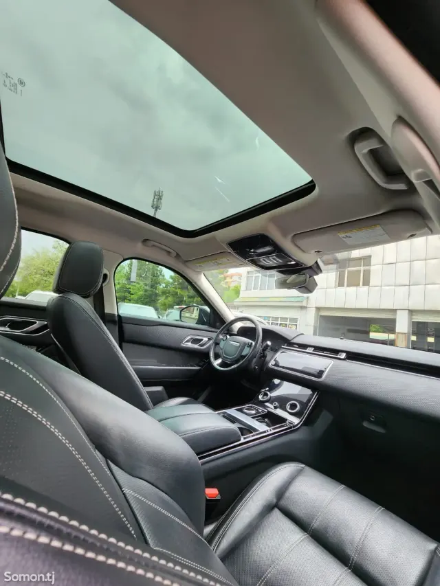 Land Rover Range Rover Velar 2020 · 2.5 AT