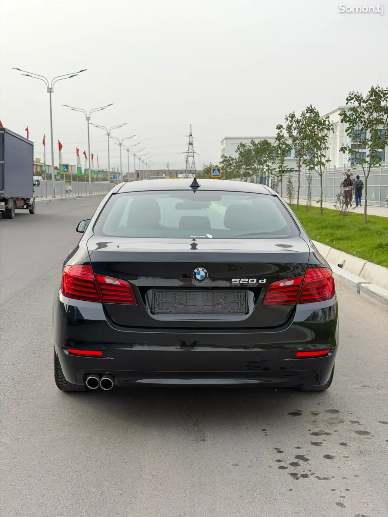 BMW 5 series 2015 · 2.0 AT