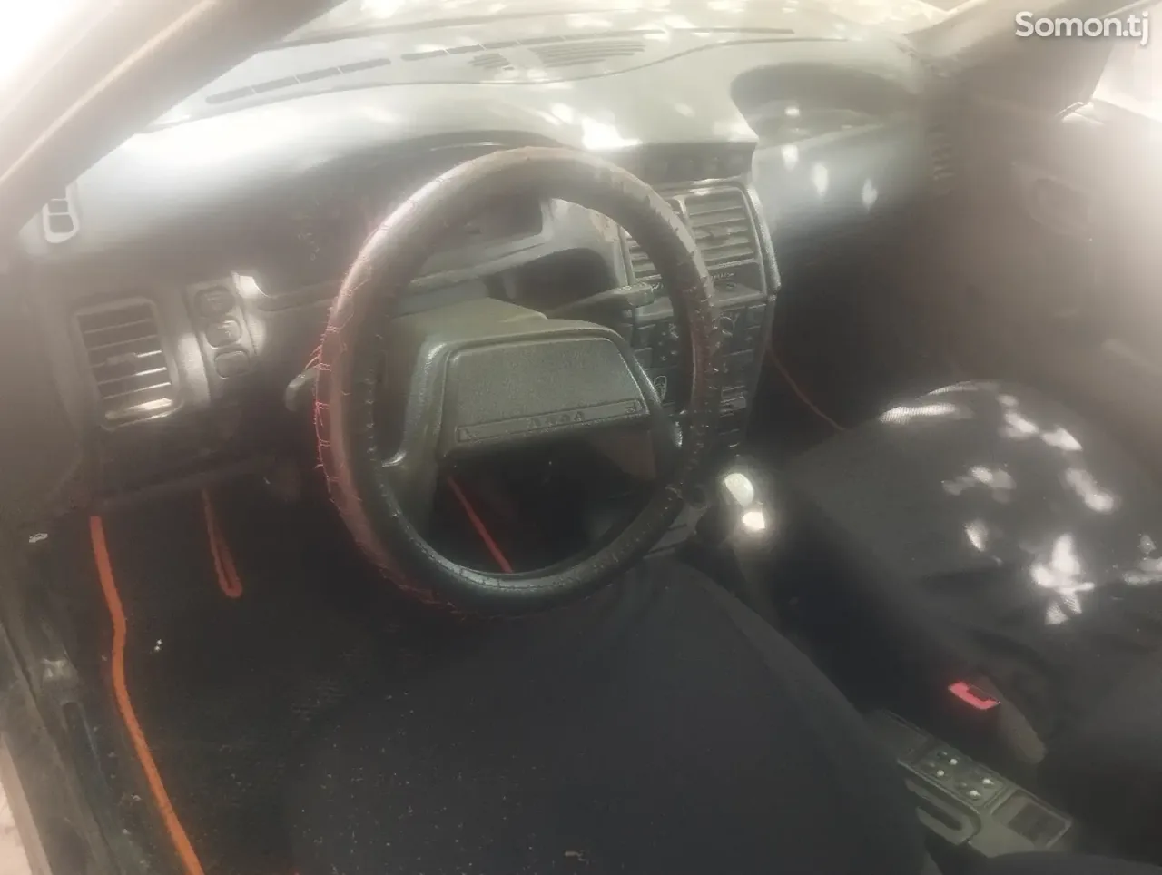 Lada (ВАЗ) 2112 2004 · 1.5 MT